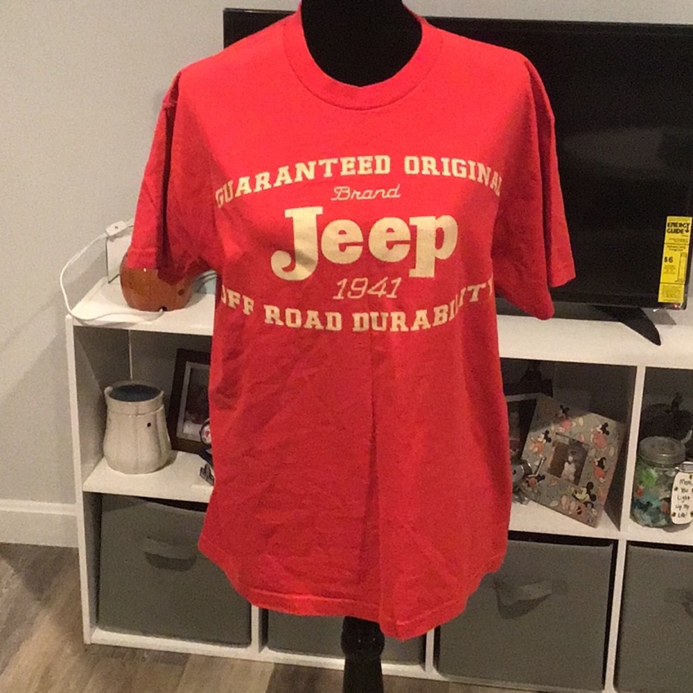 Men’s large Jeep t shirt